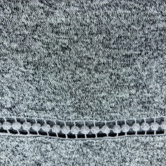 Chelsea & Violet Sweater Womens XS Gray Pullover Crochet Bohemian Boxy Ladies - Picture 6 of 13